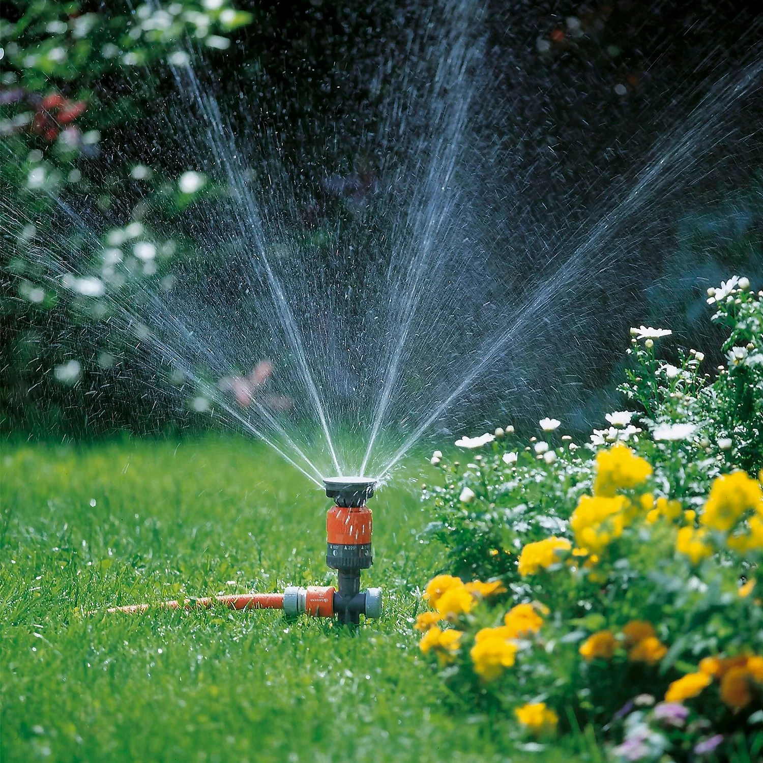 Gardena Comfort Circular Sprinkler Vario Spike - Image 3